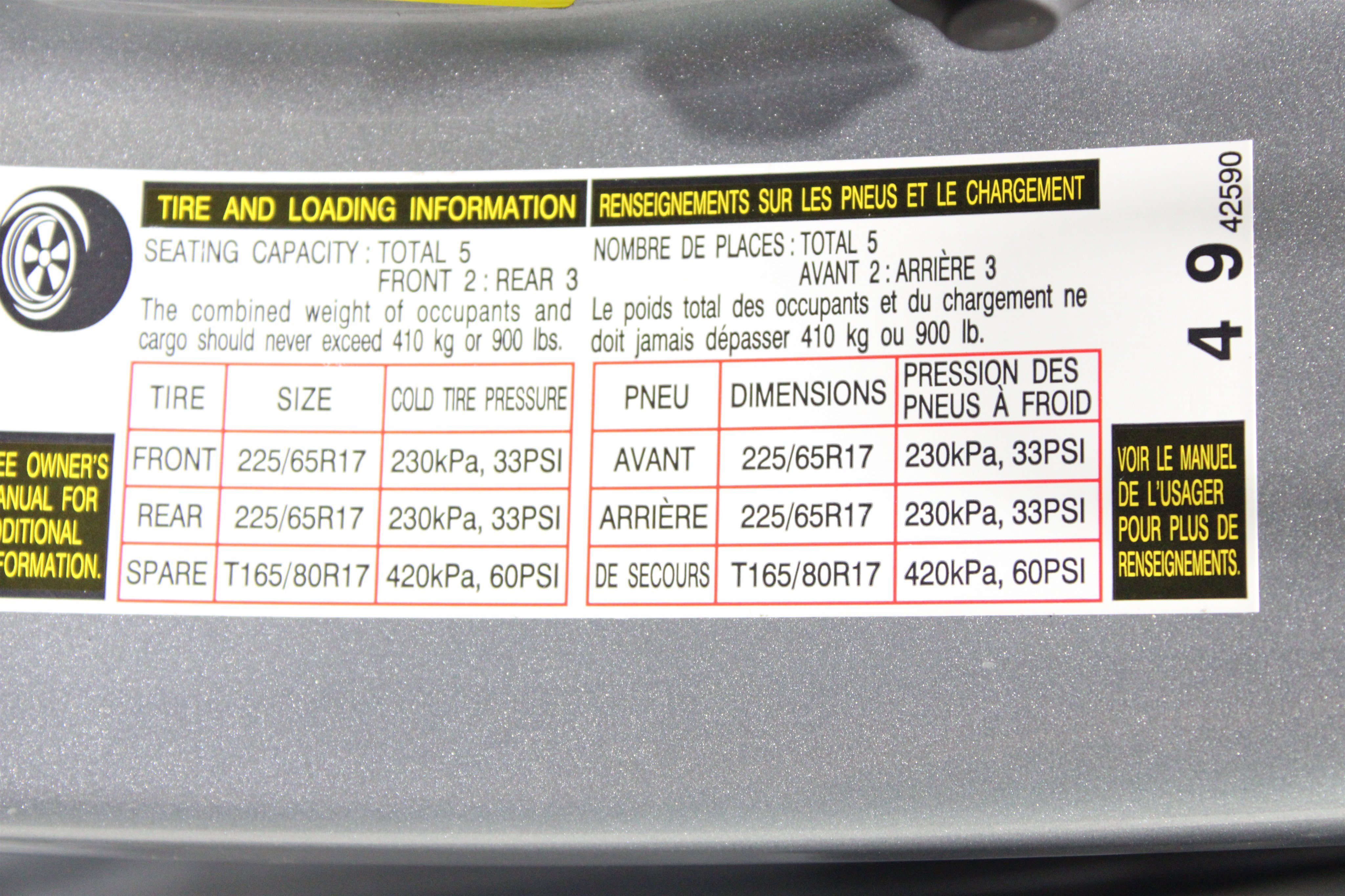 Used 2018 Silver Sky Metallic Toyota XLE image 37