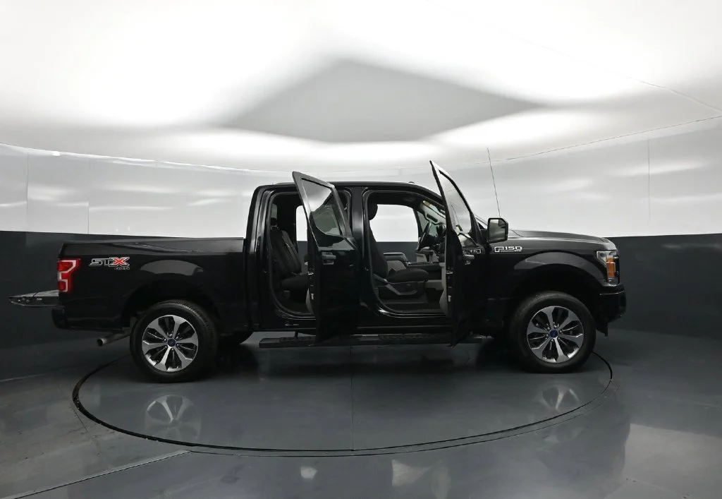 Certified Used 2019 Black Ford XL image 5