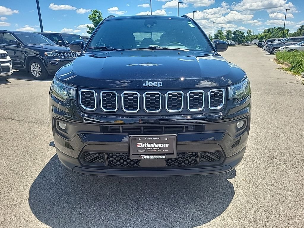 Certified Used 2024 Black Jeep Latitude Lux image 8