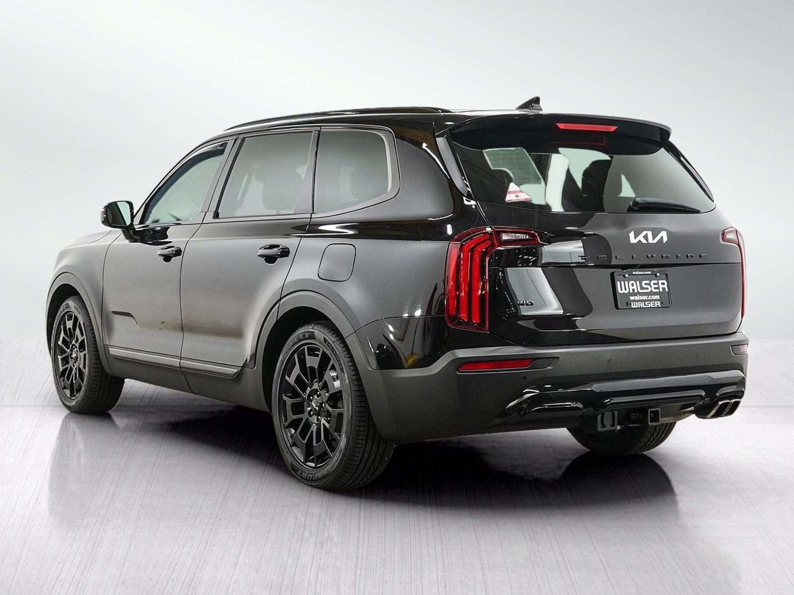 Used 2022 Black Copper Kia SX AWD image 4