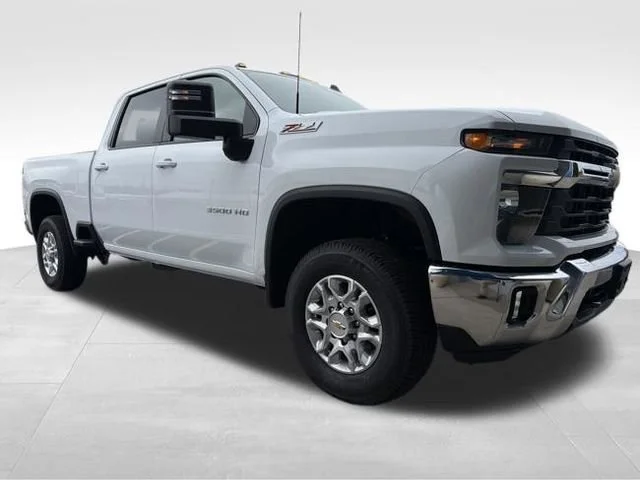 2026 Chevrolet Silverado 3500 HD LT - Photo 9