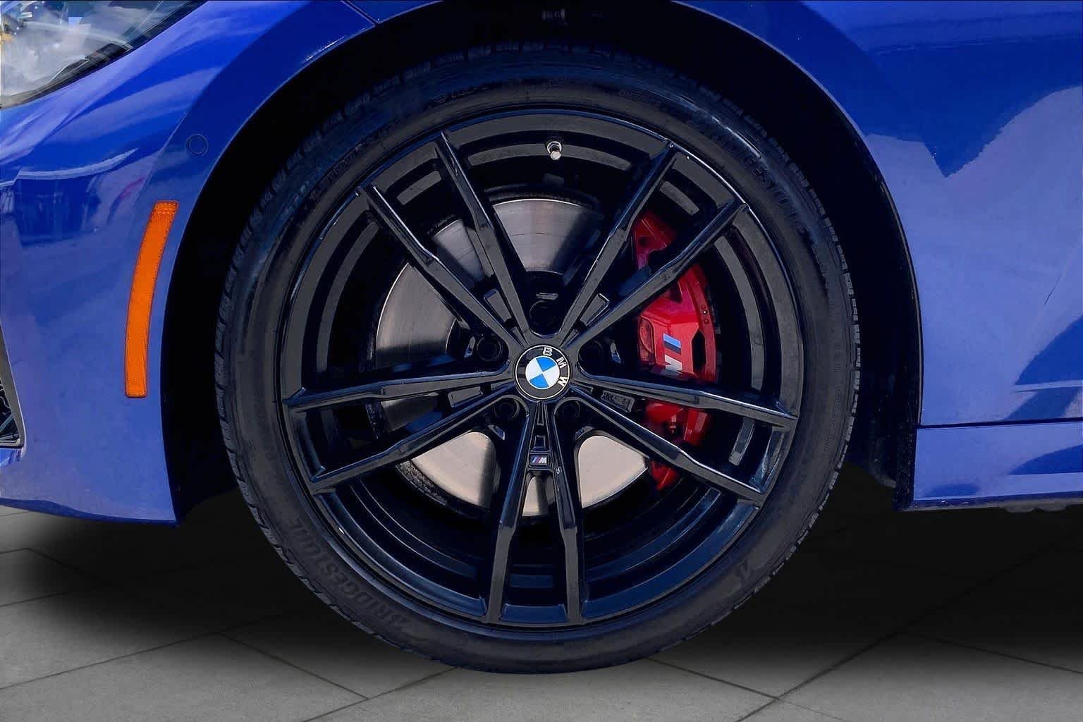 Used 2022 Portimao Blue Metallic BMW M340i image 10