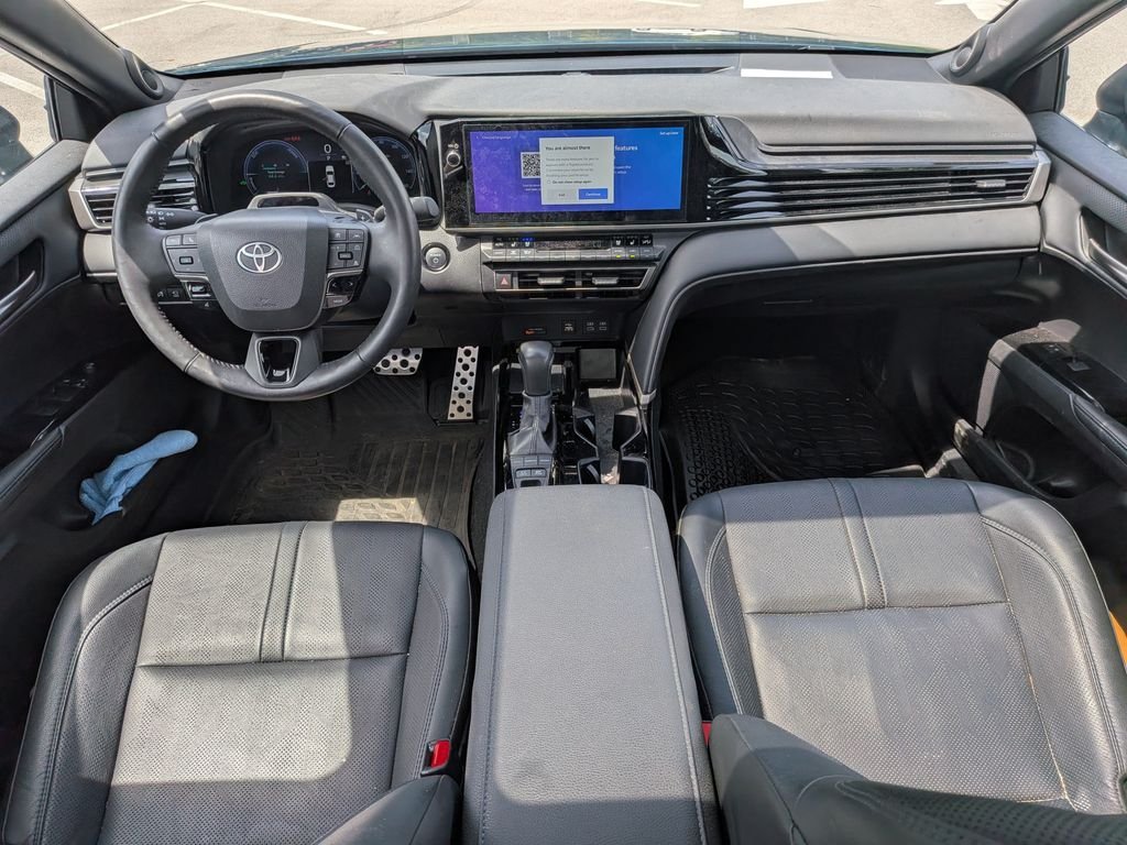 Used 2025  Toyota XSE image 28