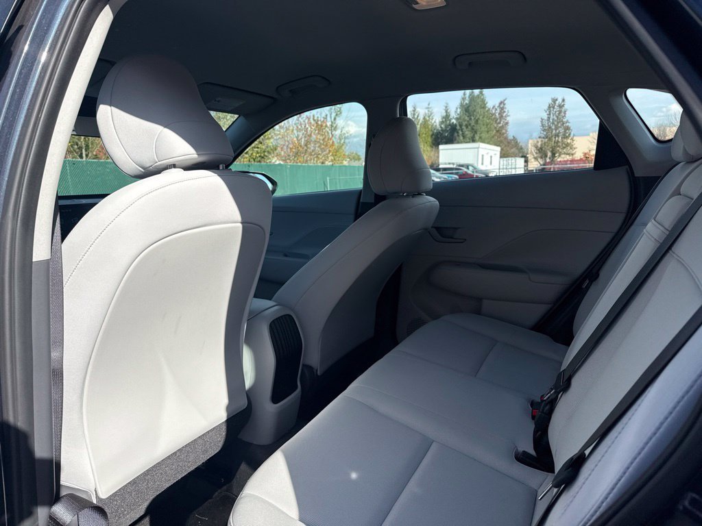 Used 2024 Denim Blue Pearl Hyundai SE image 17