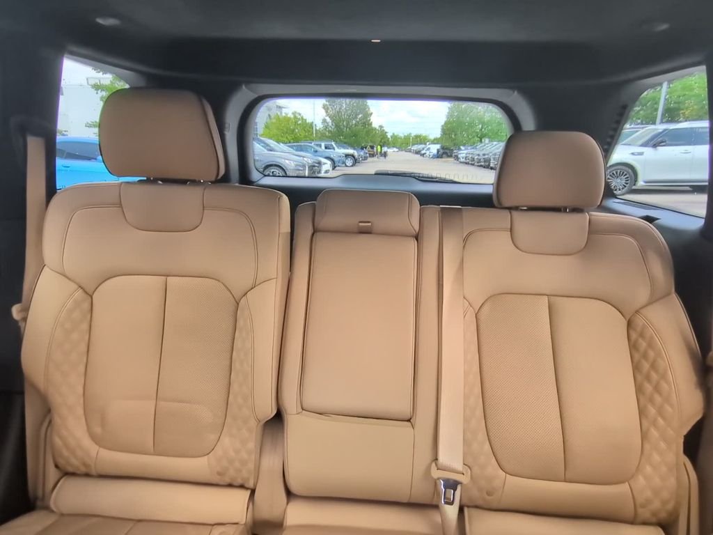 Used 2024 White Jeep Summit Reserve image 12