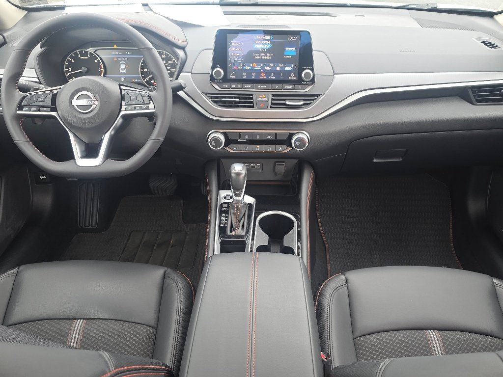 Used 2024 Brilliant Silver Metallic Nissan 2.5 SR image 2