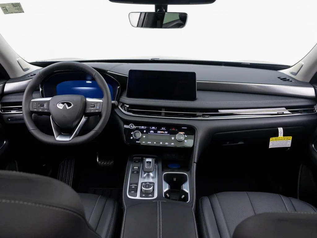 New 2027 GRAPHITE SHADOW INFINITI Luxe AWD image 9