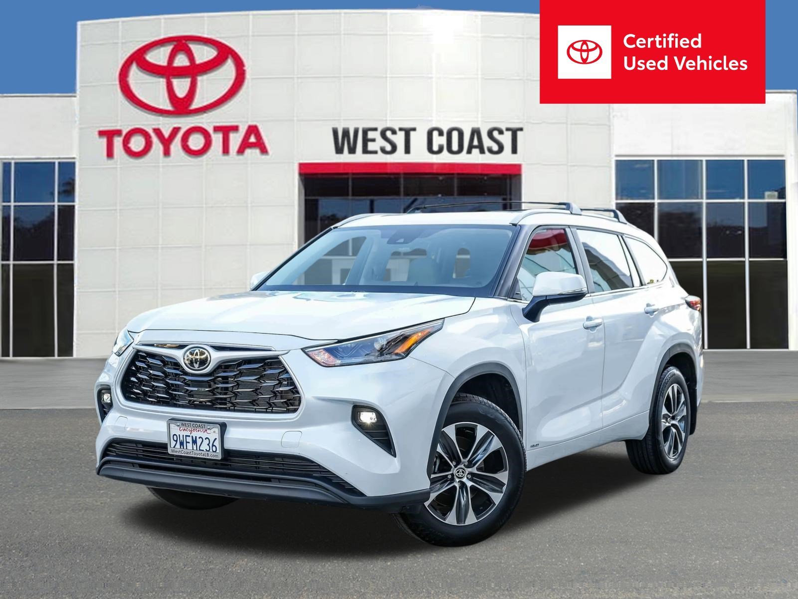 2026 Toyota Highlander Hybrid XLE AWD's photo