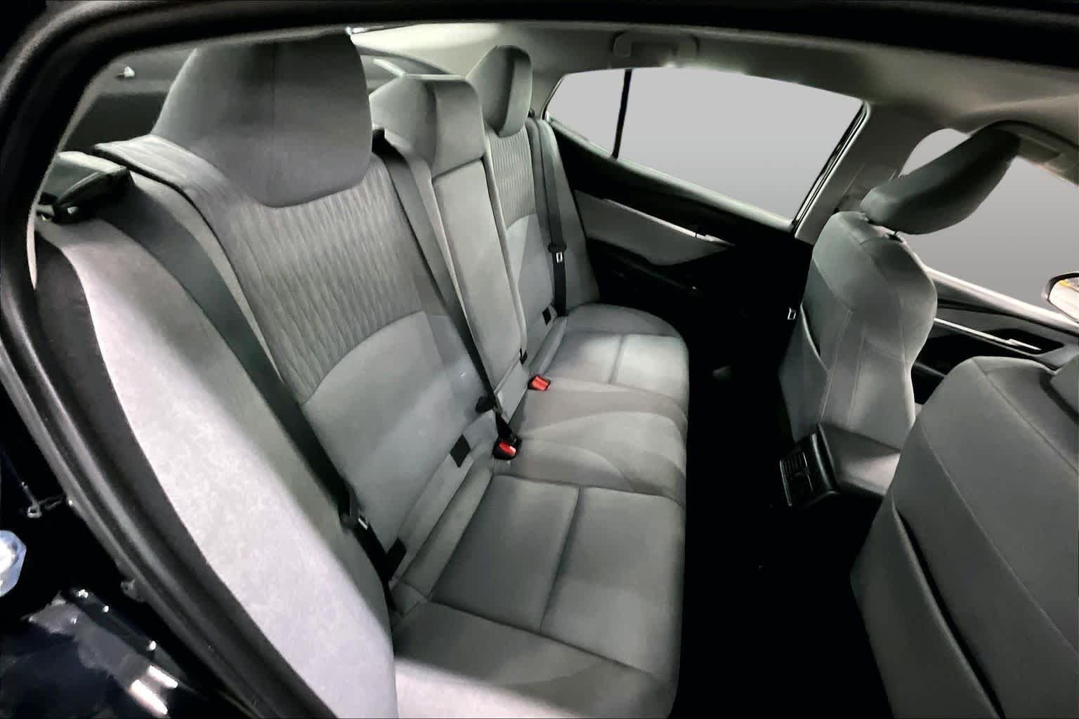 Used 2025 Midnight Black Metallic Toyota LE image 21