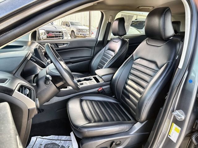 Used 2024 Gray Ford SEL image 11