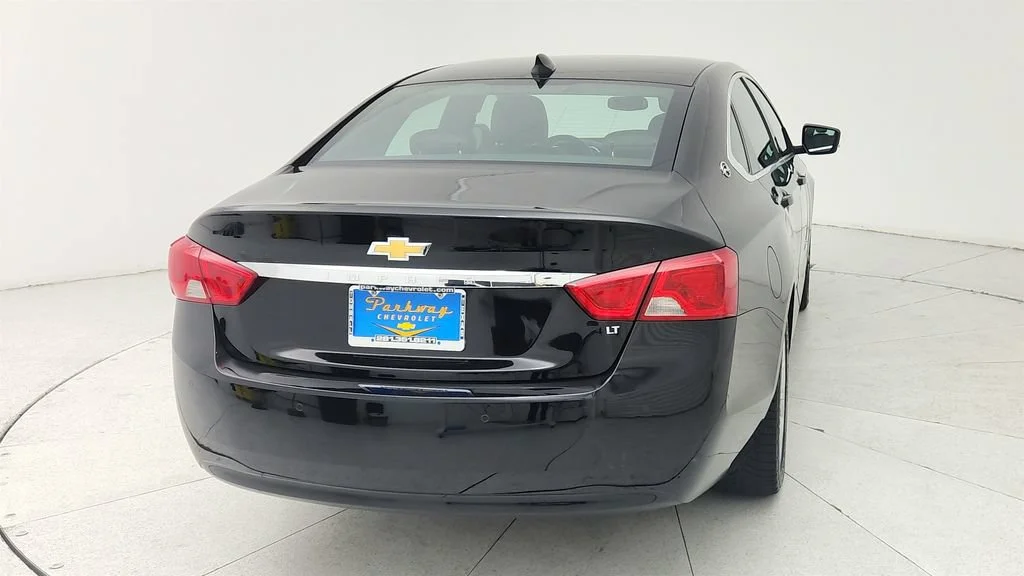 Certified Used 2016 MOSAIC BLACK METALLIC Chevrolet LT image 6
