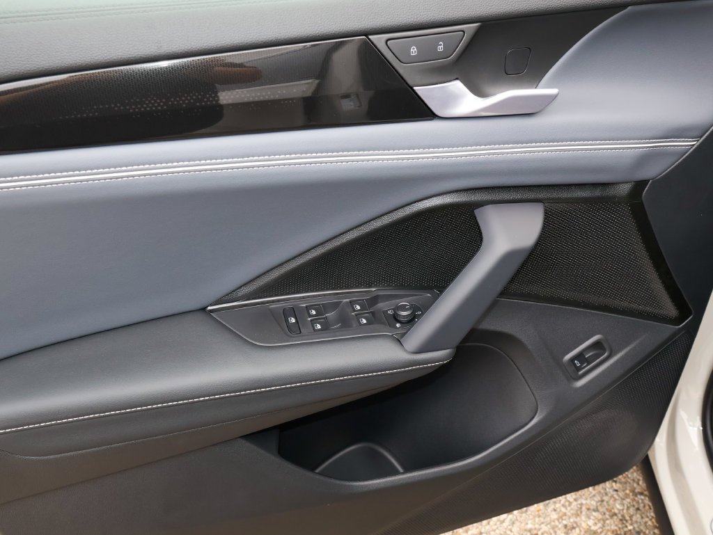 New 2027 Beige Volkswagen SEL R-Line Turbo image 15