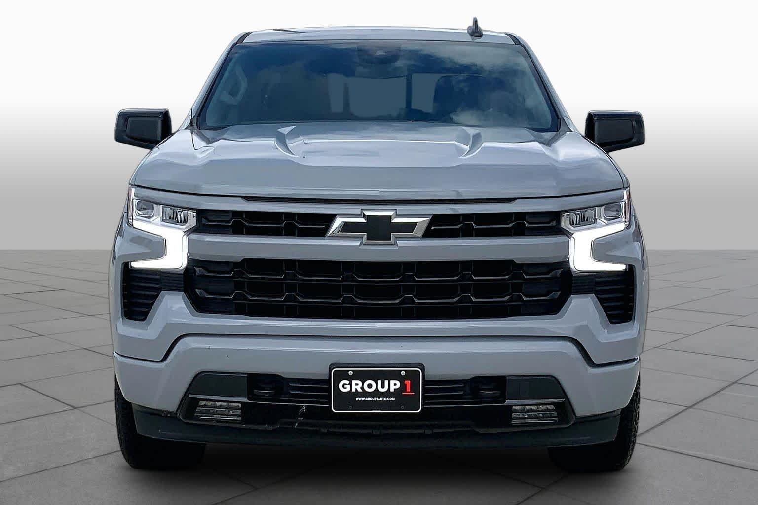 Used 2024 Slate Gray Metallic Chevrolet RST image 4