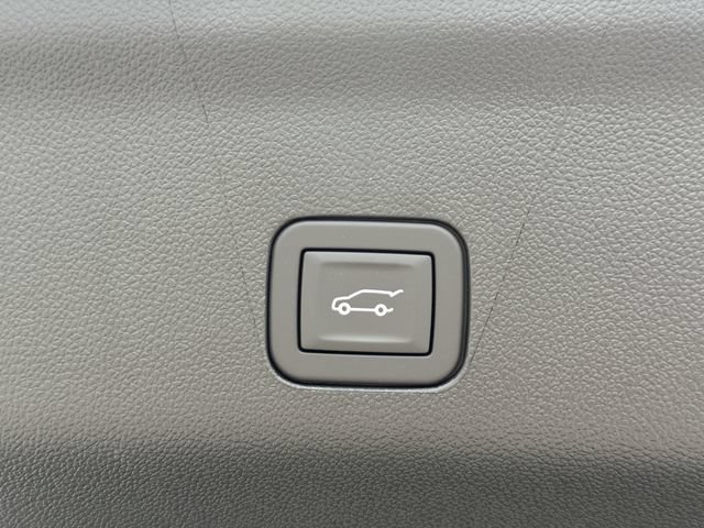 2026 Chevrolet Tahoe High Country - Photo 16