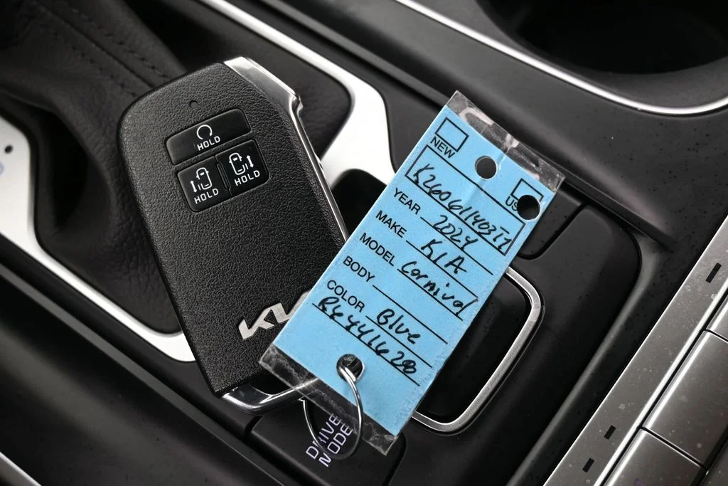 Used 2024 Deep Chroma Blue Kia LX image 29