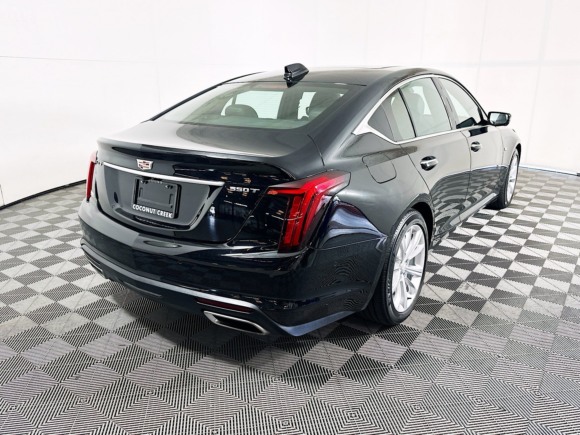 Photo 3