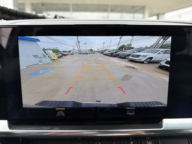 Used 2025 Blue Chevrolet LT image 19