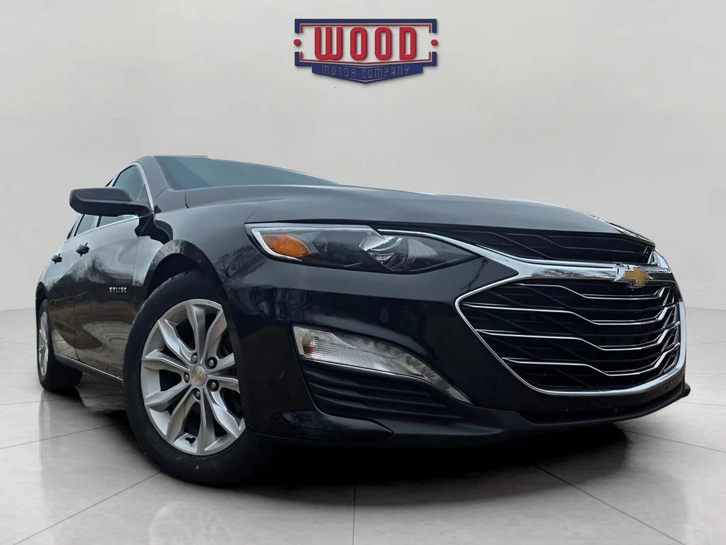 Used 2023 Mosaic Black Metallic Chevrolet LT image 6
