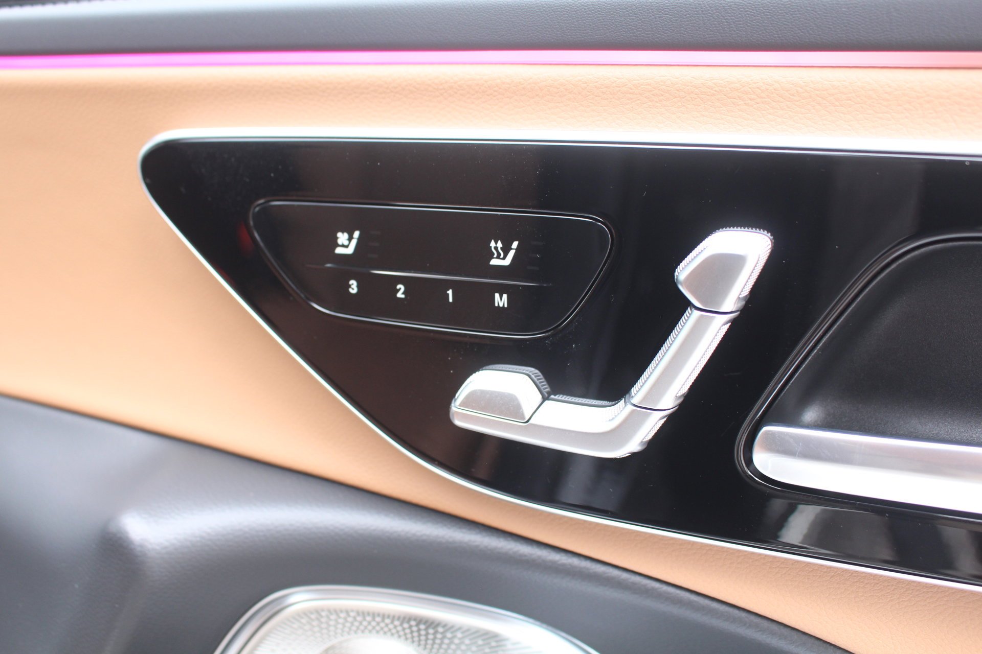 2026 Mercedes-Benz E-Class E350 - Photo 52