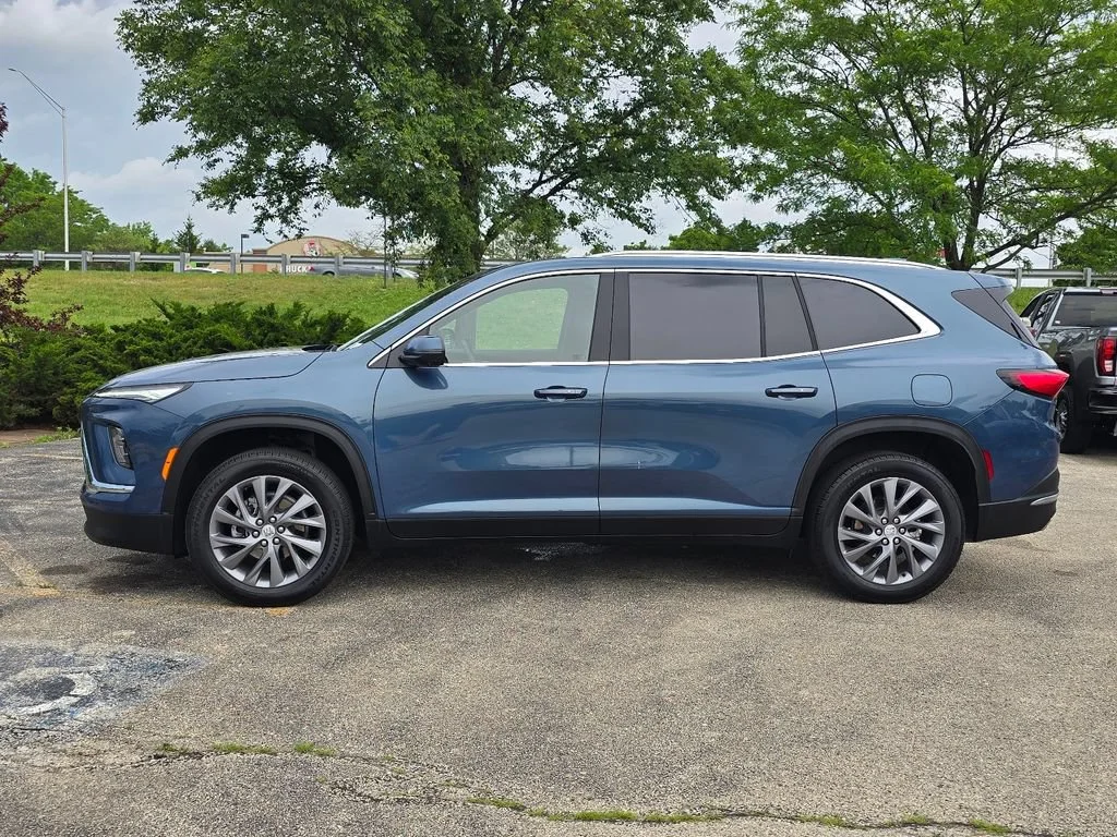 New 2026 Ocean Blue Metallic Buick Preferred image 10