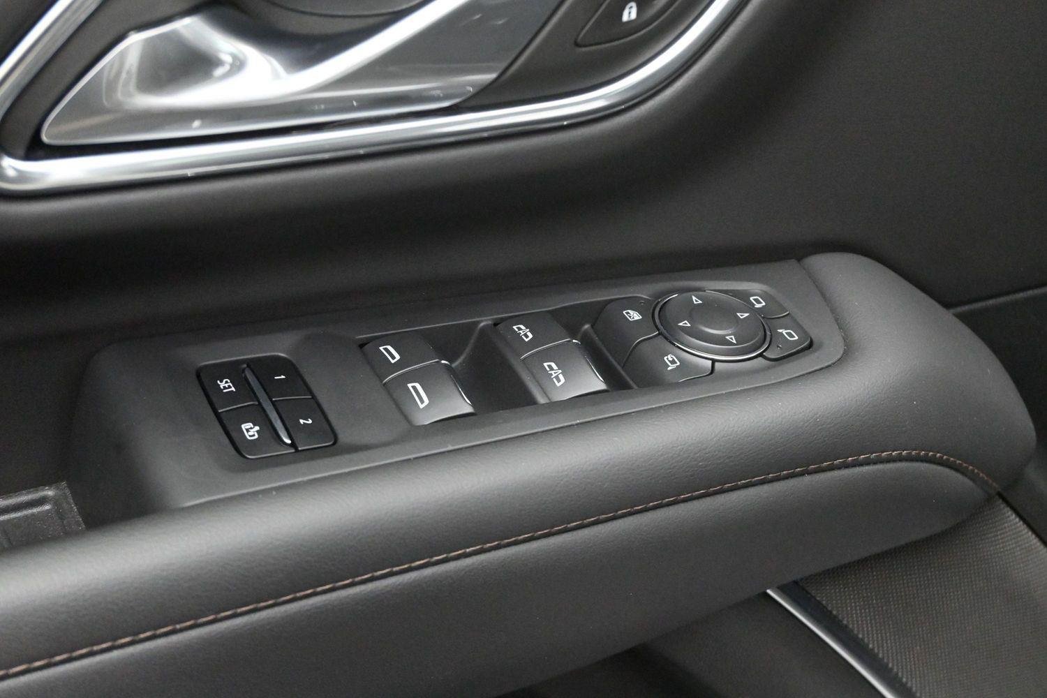Used 2024 Iridescent Pearl Tricoat Chevrolet High Country image 11