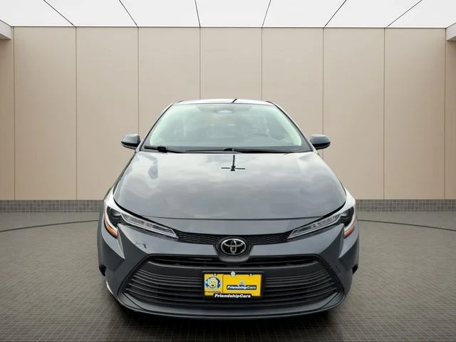 Used 2023  Toyota LE image 4