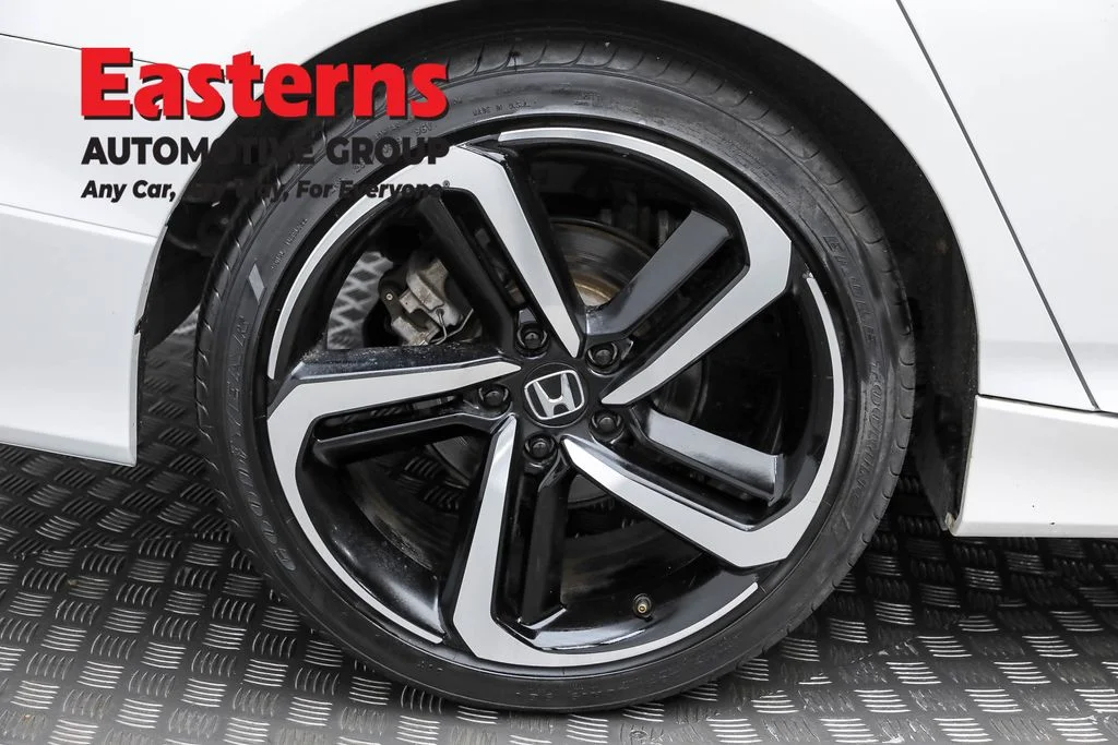 Used 2022 White Honda Sport image 28