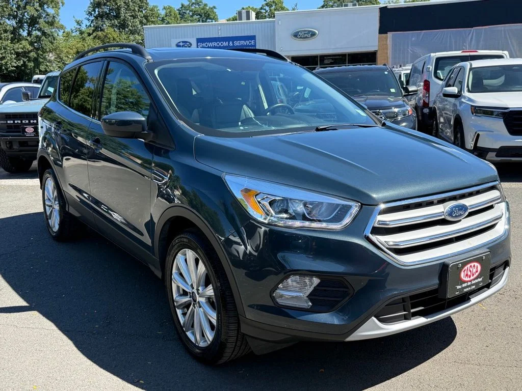 Used 2019 Baltic Sea Green Metallic Ford SEL image 4