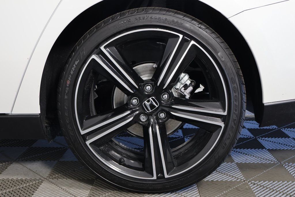 New 2026 Platinum White Pearl Honda SE image 10