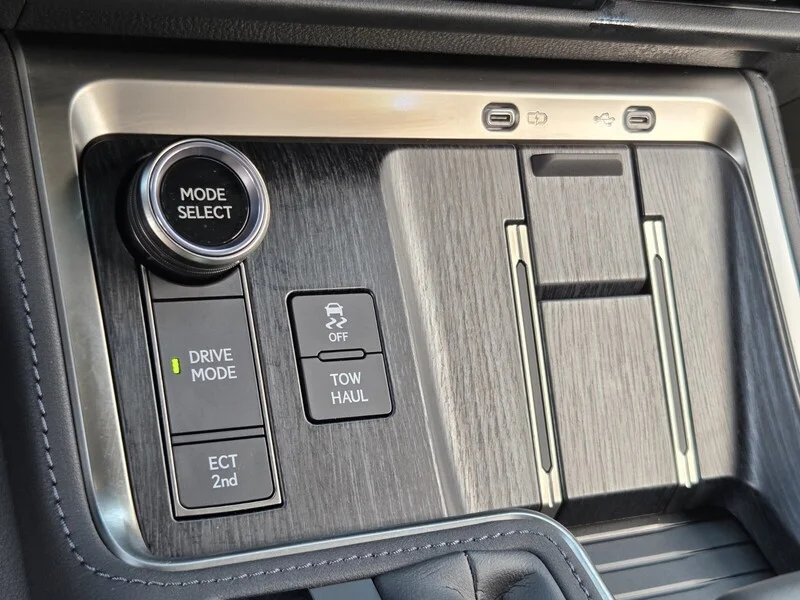 Used 2025 Gray Pearl LEXUS GX 550 LUXURY 4WD image 36