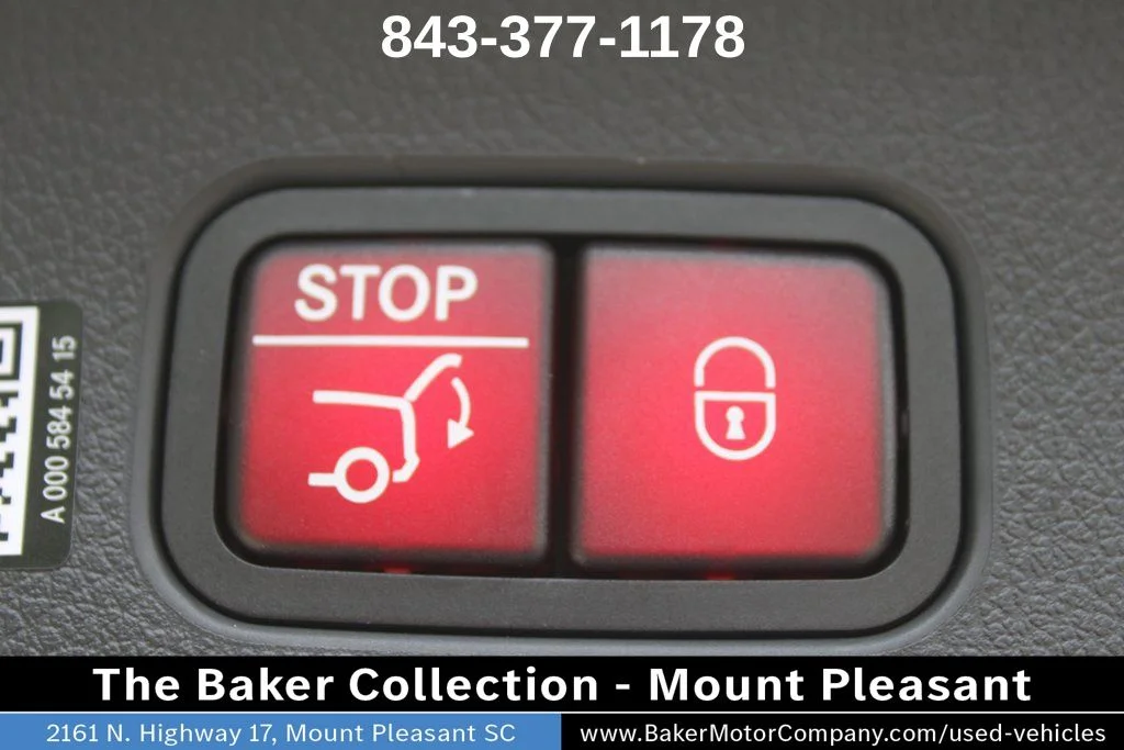 Certified Used 2026 Black Mercedes-Benz GLC 300 image 11