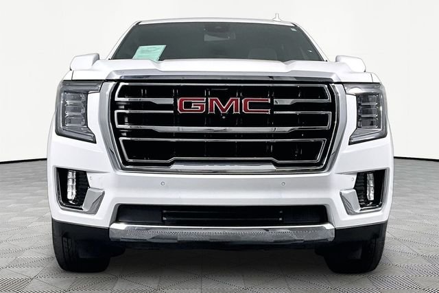 Used 2024 White GMC SLT image 2