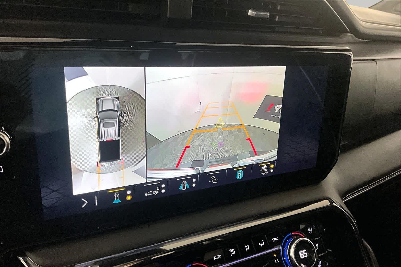 Used 2022 Titanium Rush Metallic GMC AT4X image 26