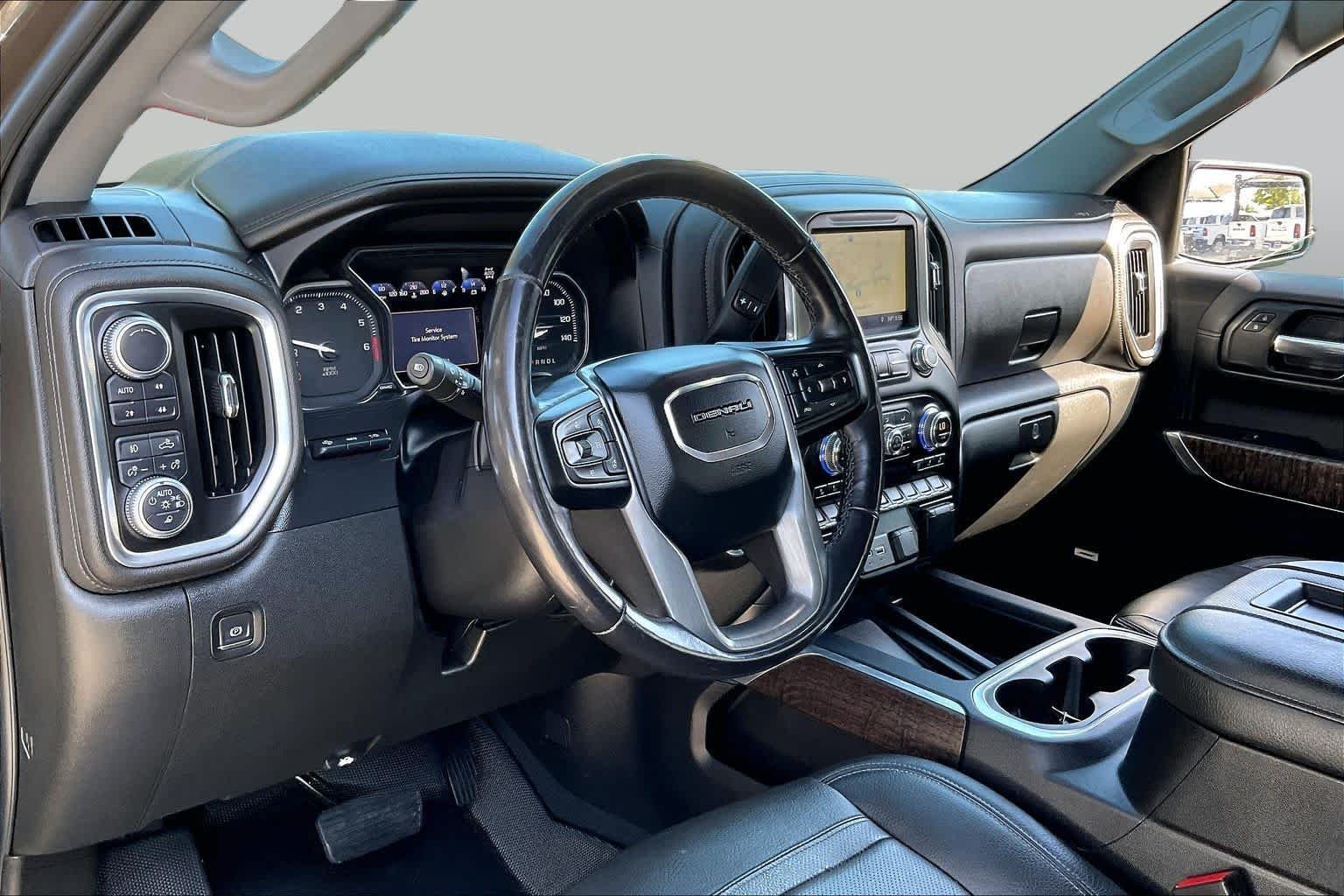 Certified Used 2019 Smokey Quartz Metallic GMC Denali image 16