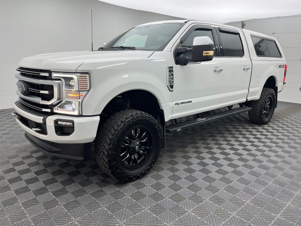 Used 2022 White Metallic Ford Platinum Lifted Truck image 2