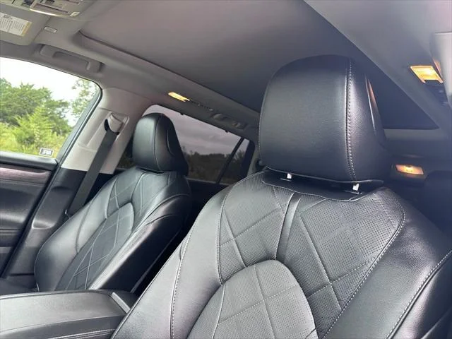 2024 Toyota Highlander Platinum - Photo 30