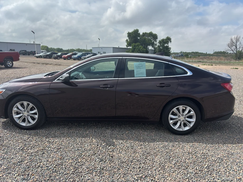 2021 Chevrolet Malibu 1LT's photo