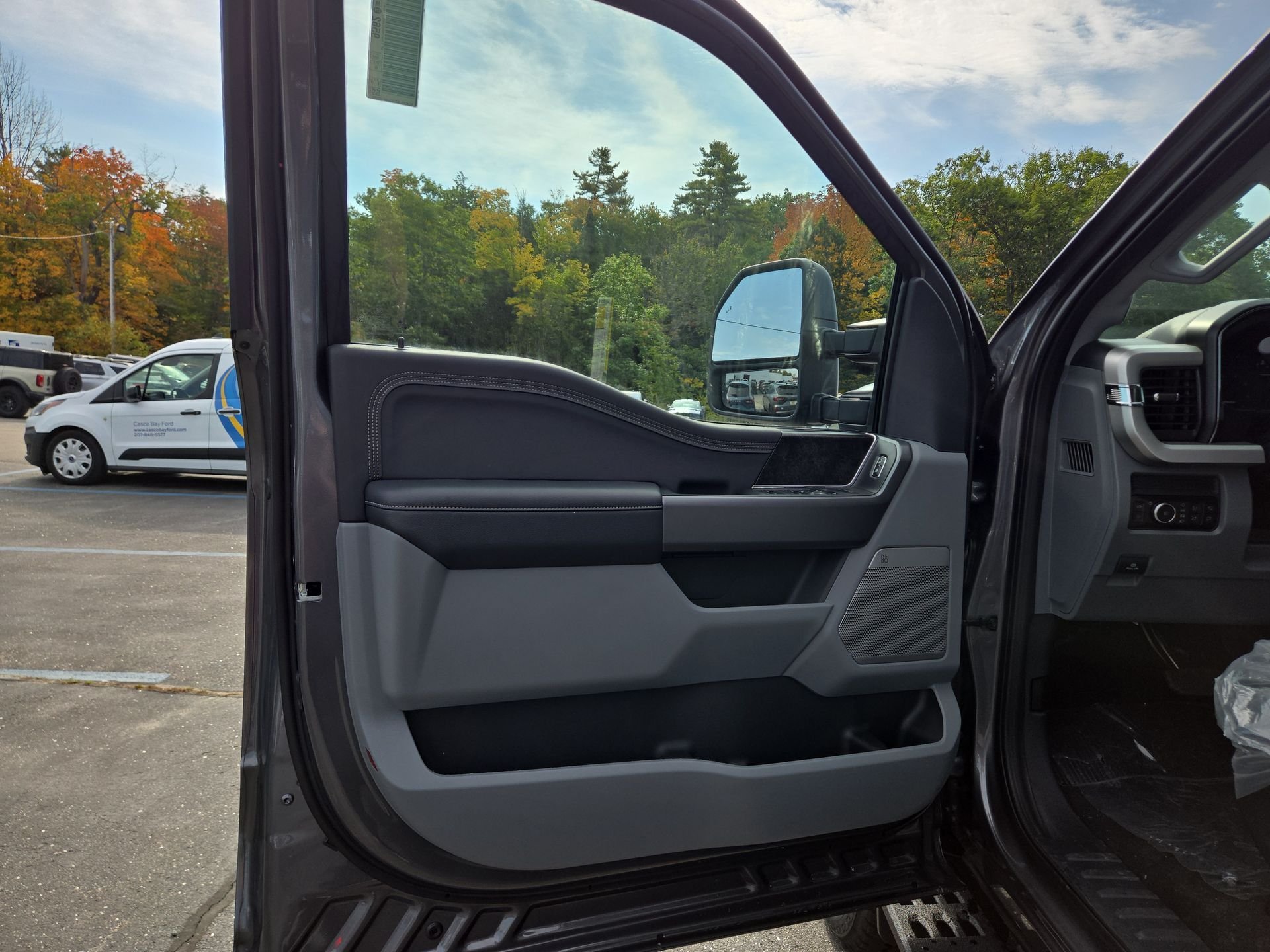 New 2027 Carbonized Gray Metallic Ford F-250® XLT image 5