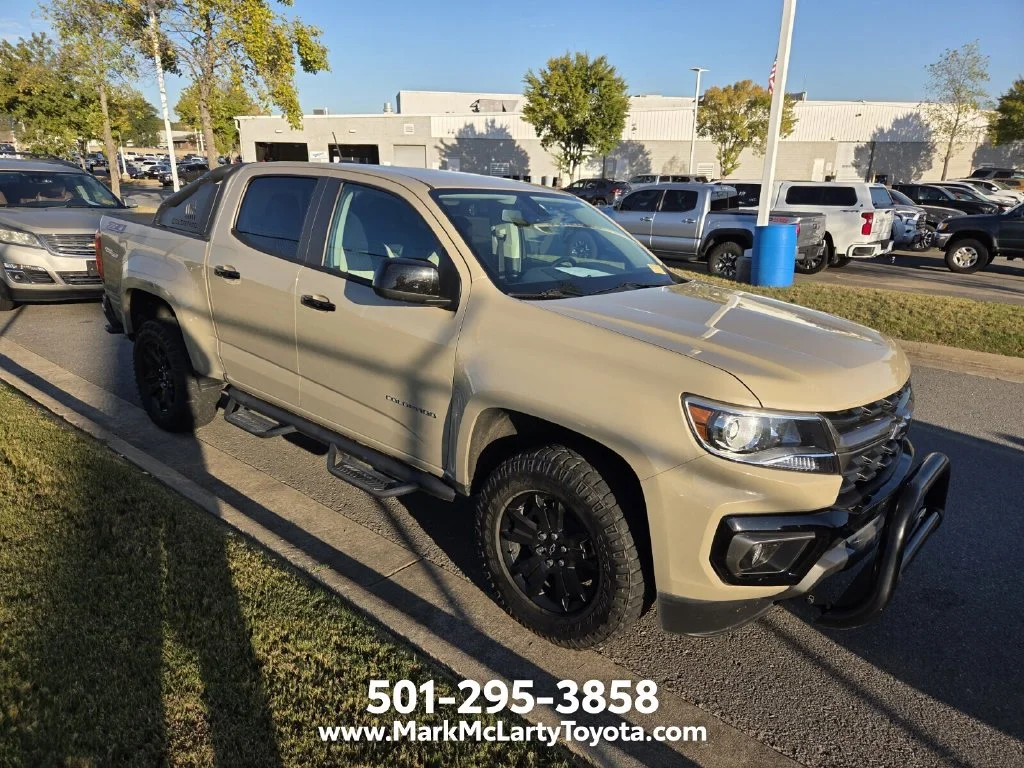 Used 2022 Beige Chevrolet Z71 image 3