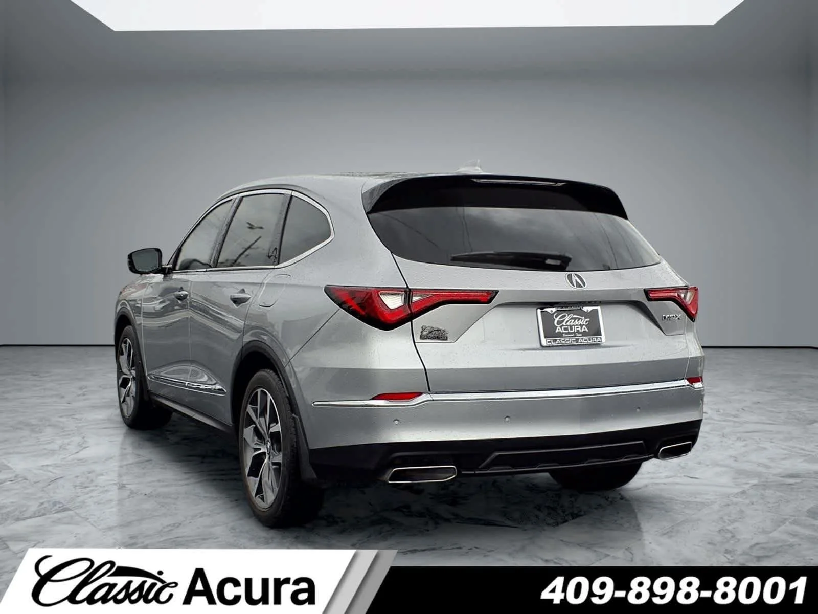 Used 2023 Lunar Silver Metallic Acura FWD w/Technology Package image 30