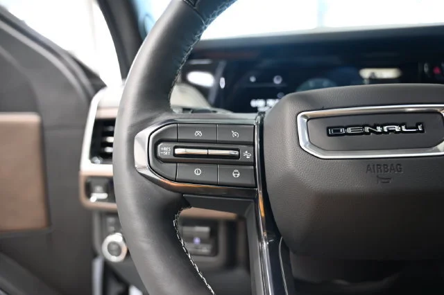 2026 GMC Yukon XL Denali Ultimate - Photo 29