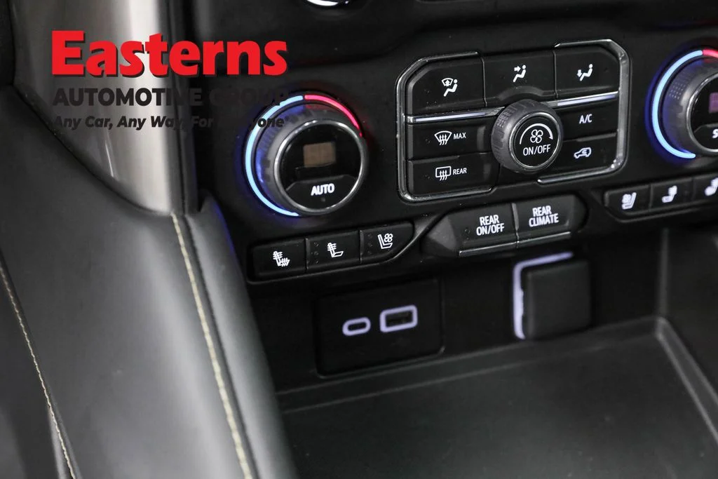 Used 2024 Gray Chevrolet Premier image 21