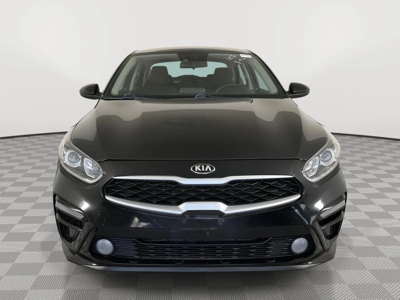 Used 2019 Aurora Black Pearl Kia LXS image 2