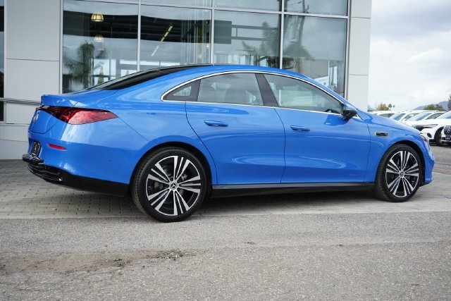 New 2027 Sky Blue Metallic Mercedes-Benz CLA 220 image 9