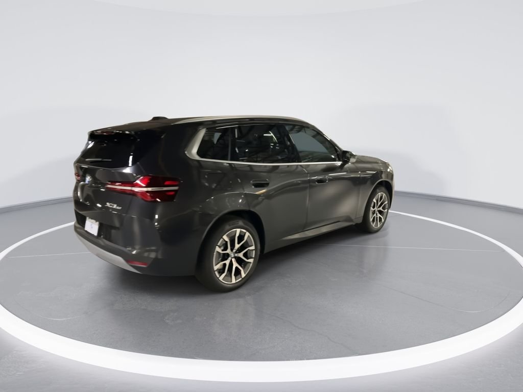 Used 2026 Dark Graphite BMW 30 xDrive image 8