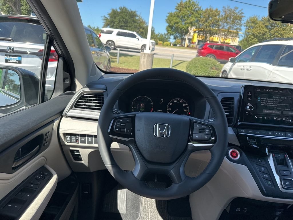 2026 Honda Odyssey EX-L - Photo 17