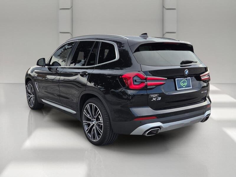 Used 2023 Black Sapphire Metallic BMW SDRIVE30I SPORTS ACTIVITY VEHICLE image 3