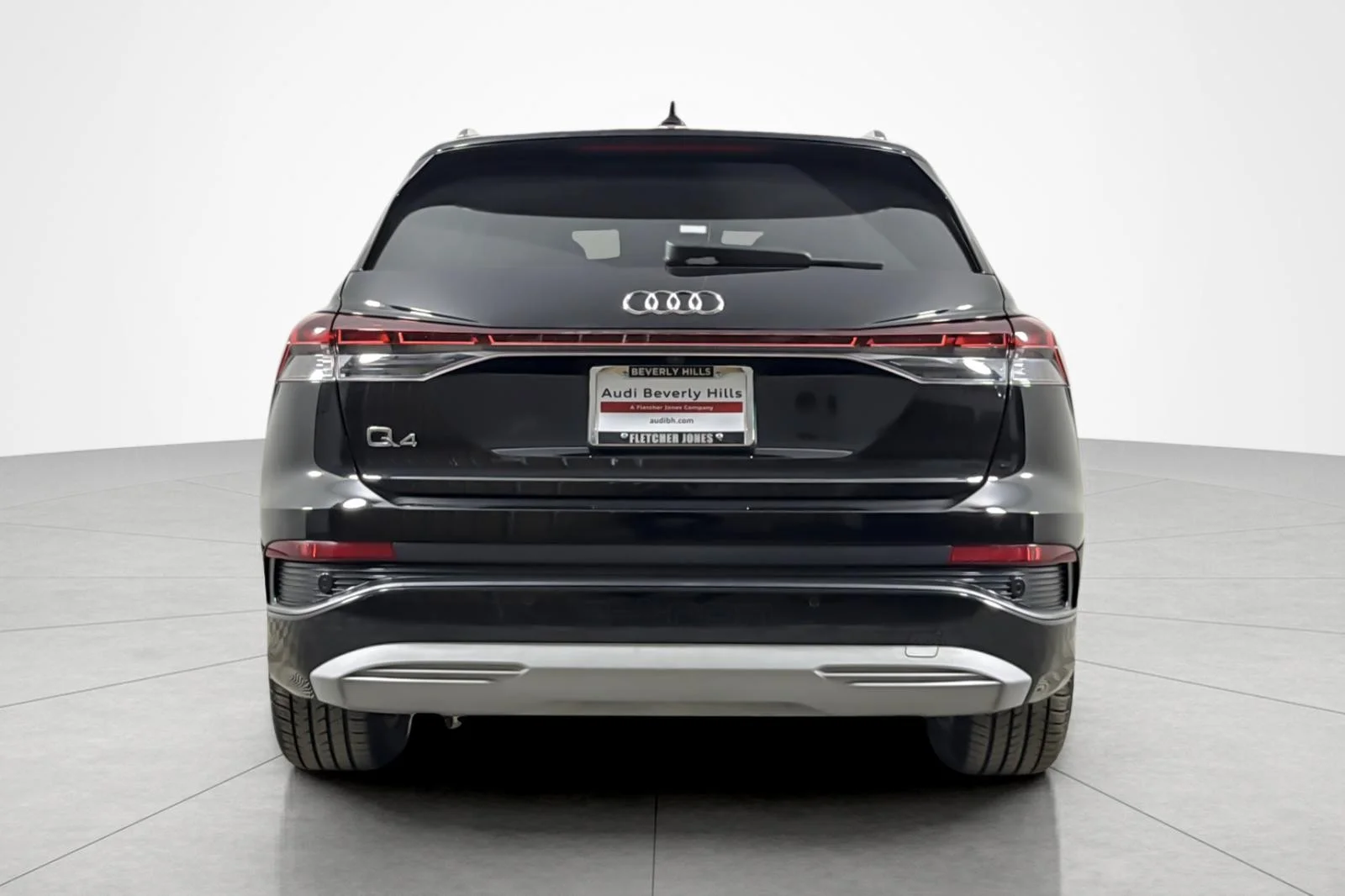 Used 2023 Mythos Black Metallic Audi Premium Plus 40 RWD image 4
