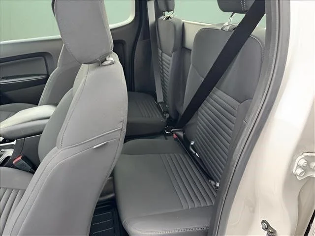Used 2020 White Ford XL image 10