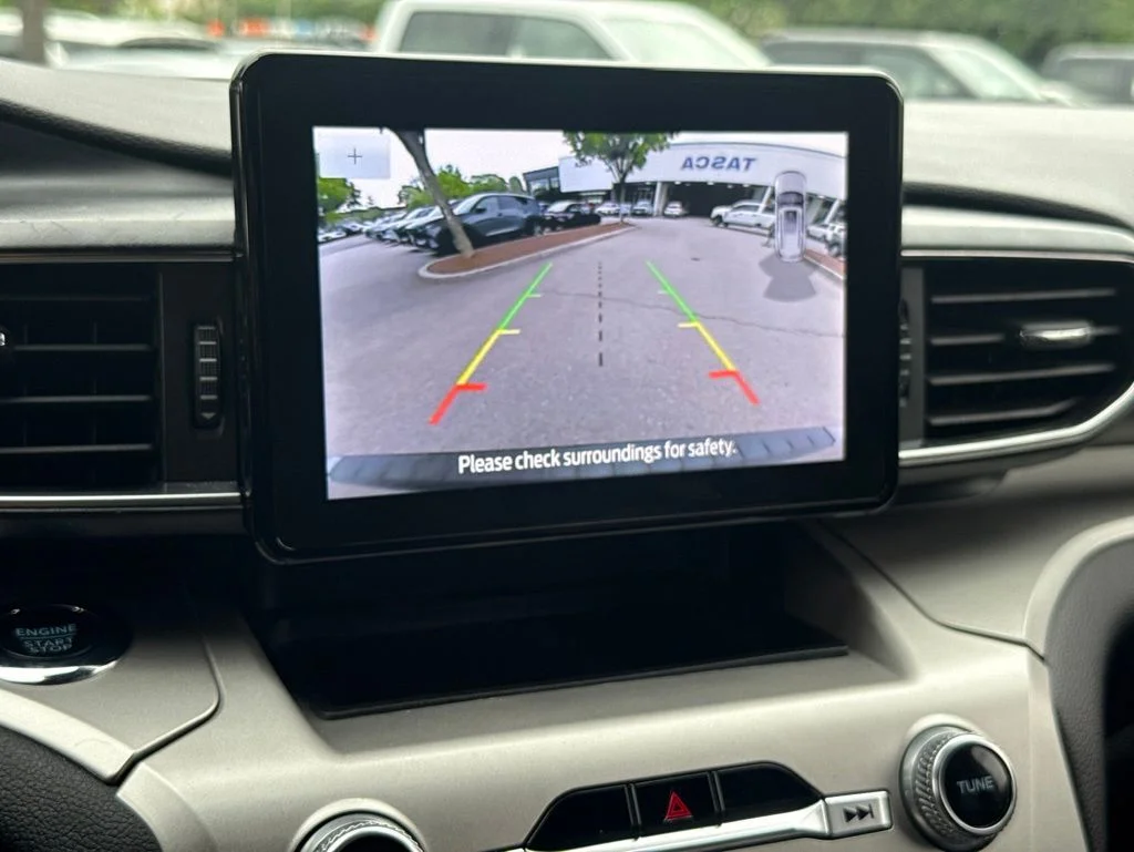 Used 2022 Gray Ford XLT image 17